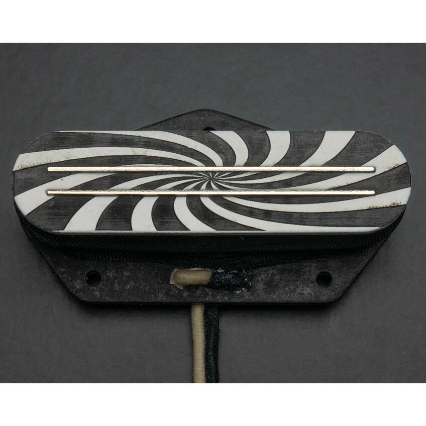 Special Edition Cobra T Singlecoil Bridge - Black / White Swirl